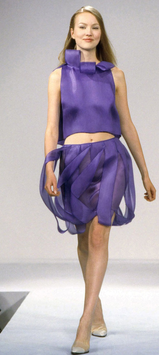 Jupe. Création Haute Couture Pierre Cardin - 1999