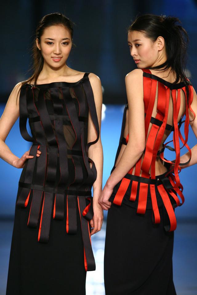 Défilé en Chine Collection 2008/2009. Création Haute Couture - 2008