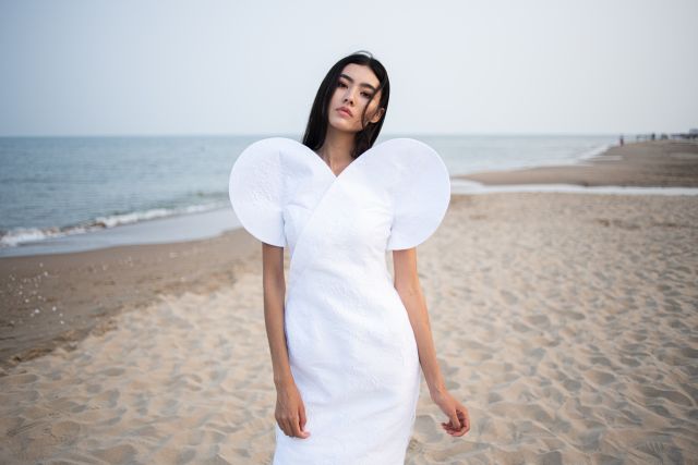 Pierre Cardin: 2019 - At the edge of the Bohai Sea in China, Pierre Cardin presents the Evolution Spring-Summer 2020 collection.